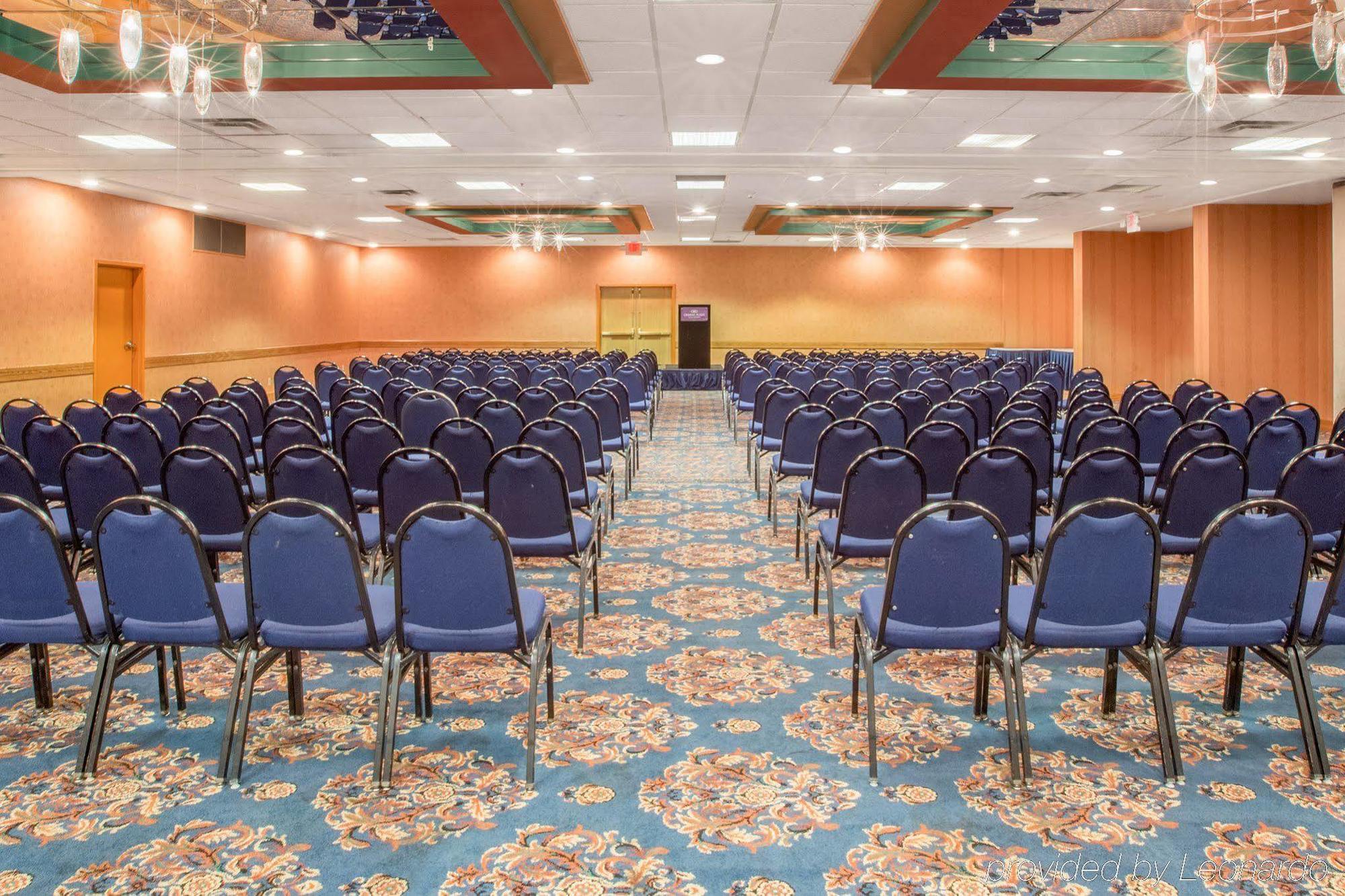 Quality Hotel Conference Center Cincinnati Blue Ash Zewnętrze zdjęcie